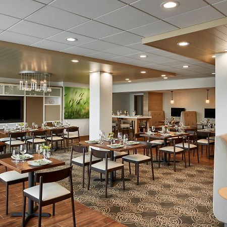 Holiday Inn Alexandria At Carlyle By Ihg Εξωτερικό φωτογραφία